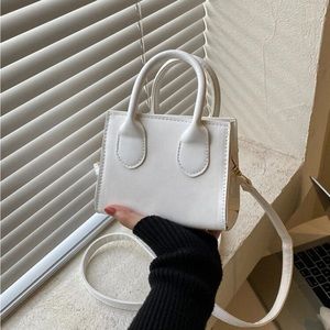 Mini minimalist bag